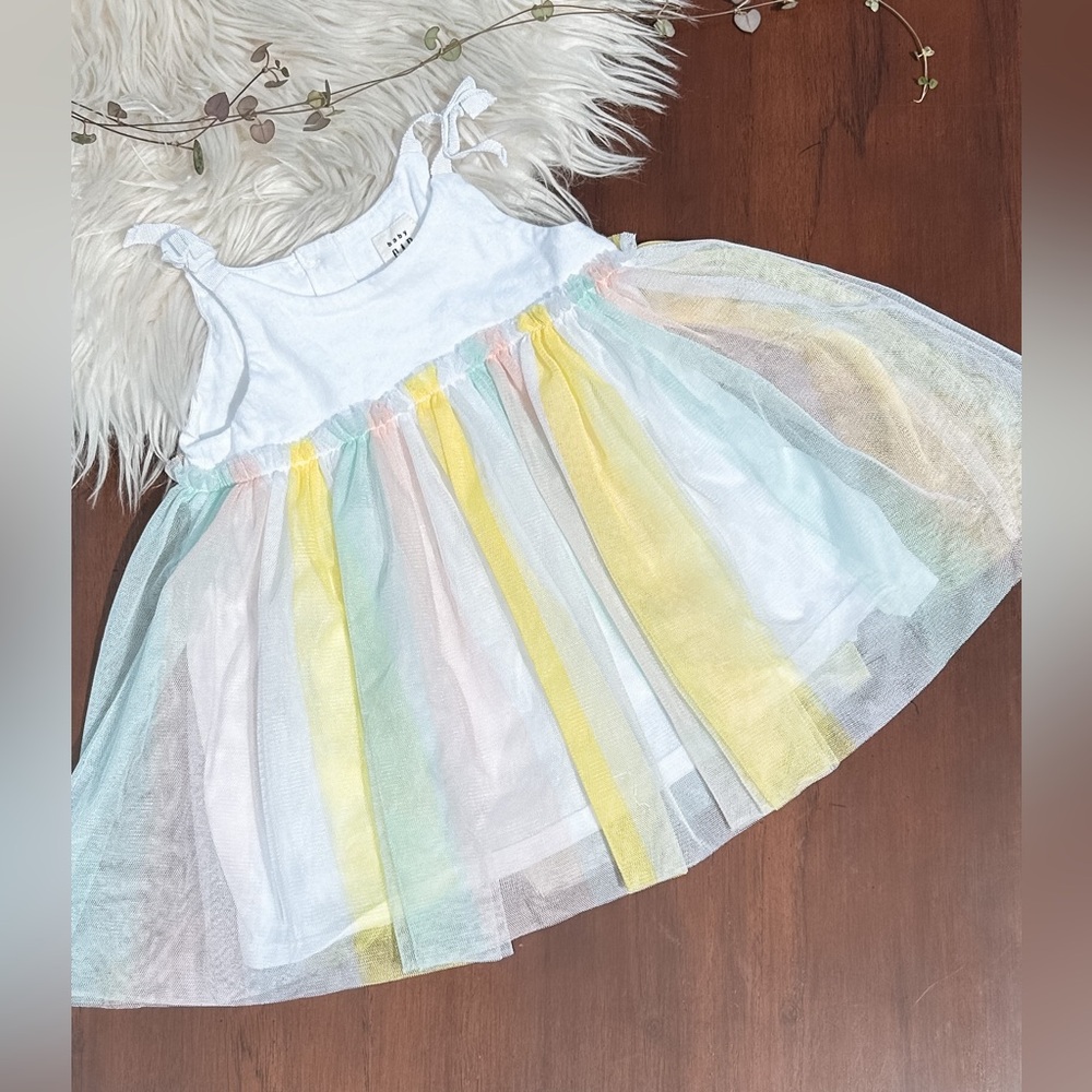 GAP dress 3-6m